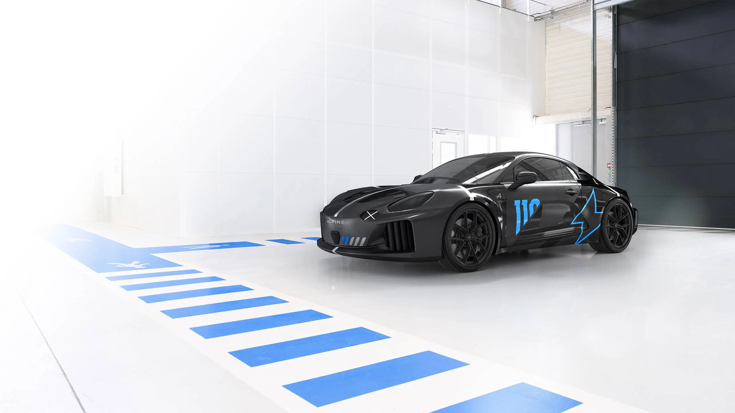 Alpine dévoile les premiers tours de roue de la future A110 électrique