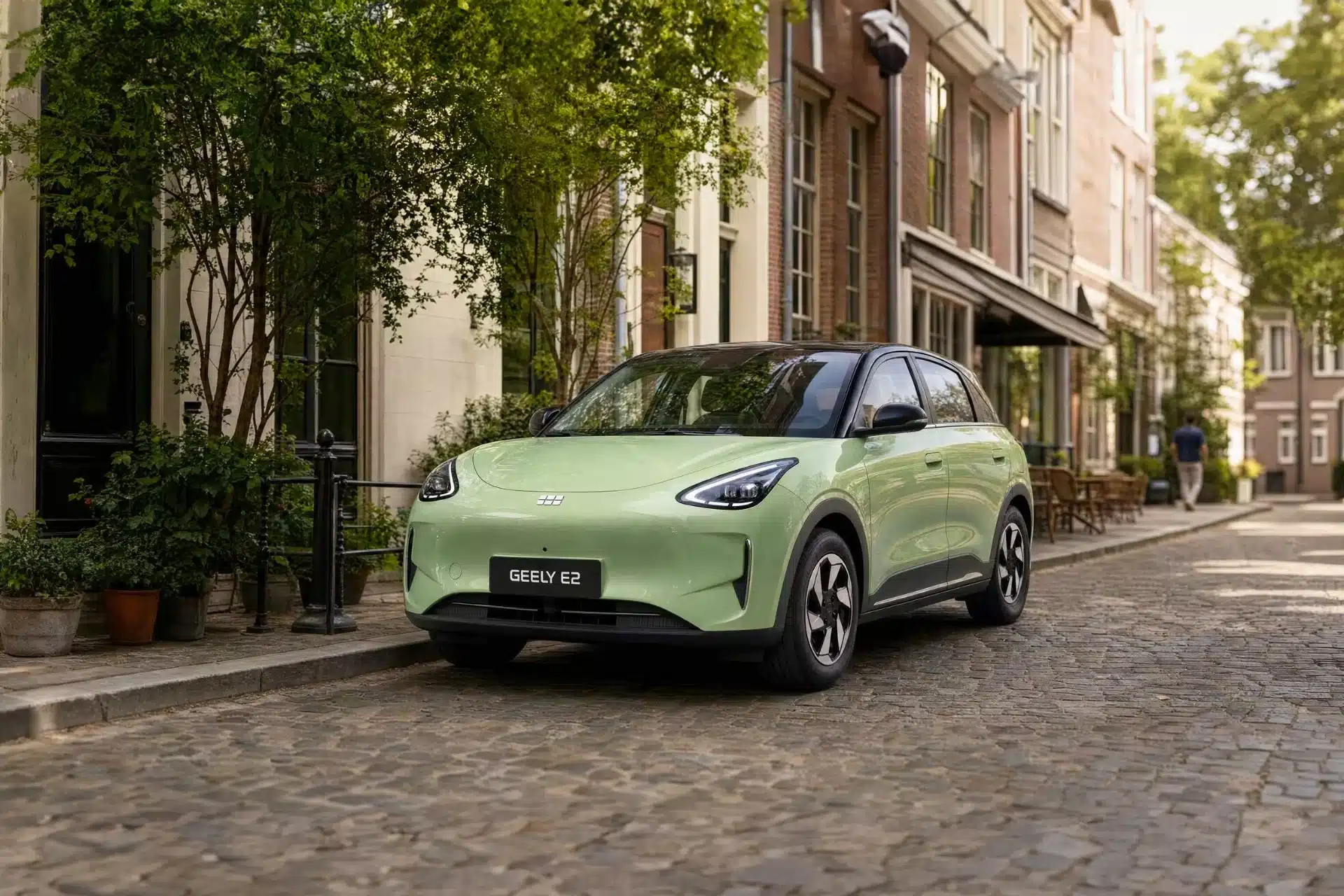 La Geely E2 dans garée une rue de Londres